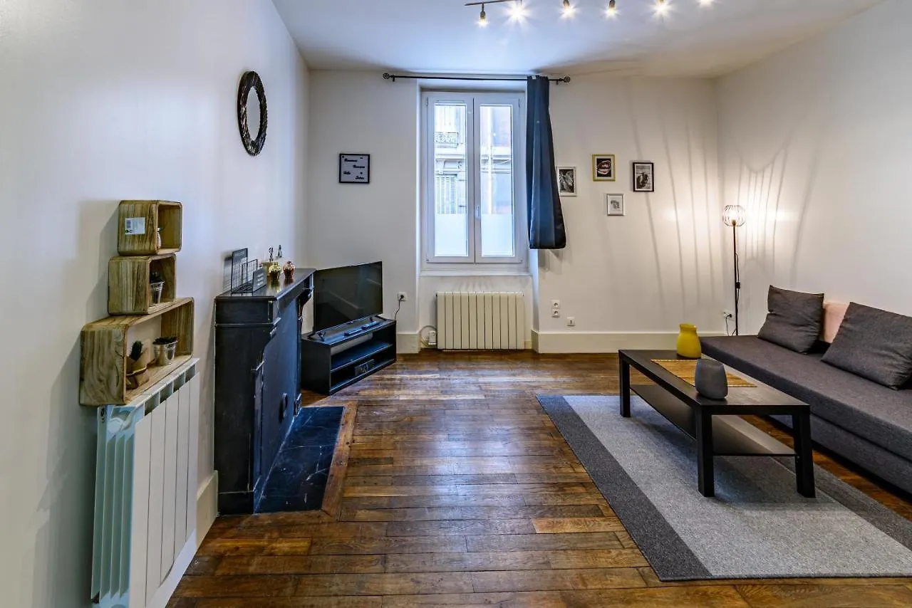 Apartment Le Marceau, T2 Tout Equipe Au Coeur De Ville Grenoble